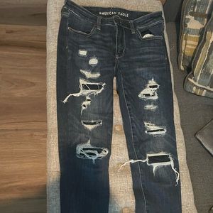 American Eagle blue jeans, size 6, stretchy